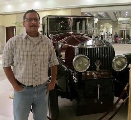 Bos Facebook Indonesia - Anand Tilak